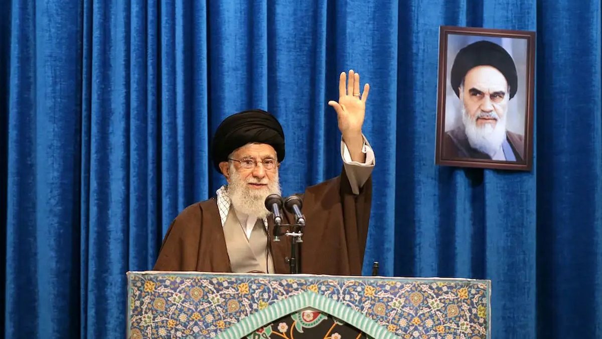 Em  discurso à nação, Khamenei  culpou  Trump “tanto pelas vítimas quanto pelos danos” durante os protestos antigovernamentais - Reuters/OFFICIAL KHAMENEI WEBSITE