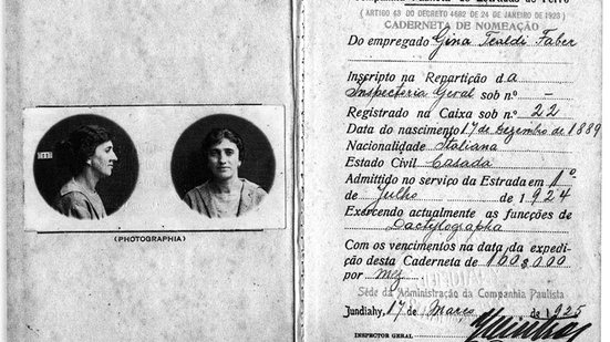 Caderneta de contribuinte da caixa de aposentadorias da Companhia Paulista de Estradas de Ferro - Livro: Os 80 Anos da Previdência Social/ Reprodução: Senado Federal