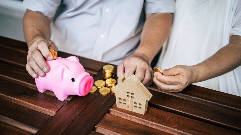 Entenda o BPC, benefício que garante renda a idosos e pessoas com deficiência de baixa renda - Freepik