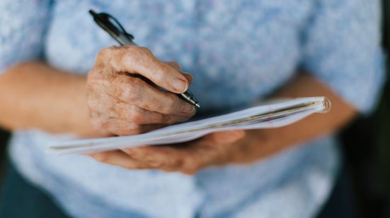 O espelho da prova discursiva do CNU está disponível para cada candidato - Freepik