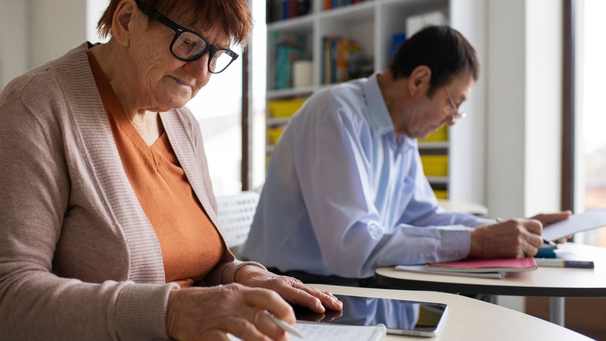 O programa USP60+ oferece mais de 300 atividades acadêmicas, culturais, esportivas e científicas