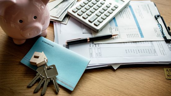 Alerta da Receita esclarece que boato sobre imposto em aluguel na reforma é falso - Freepik