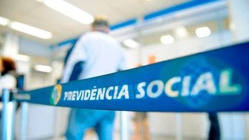São Paulo lidera isoladamente as devoluções, com R$ 532,4 milhões pagos a 732,2 mil aposentados e pensionistas - Agência Brasil
