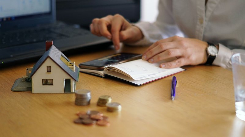 Moradores da capital paulista já podem consultar os valores do IPTU 2026 - Freepik