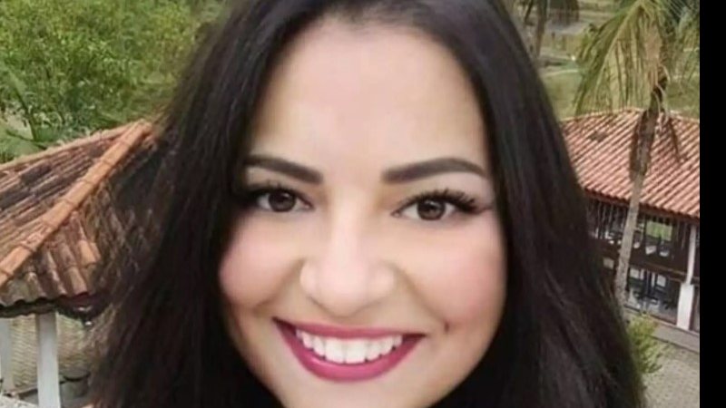 Janaina Reis Miron era alvo de mandados  de prisãode prisão por desacato, embriaguez ao volante e lesão corporal - Reprodução / Facebook