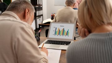 Uso dos KPIs é uma estratégia essencial para quem quer manter um negócio rentável - Freepik