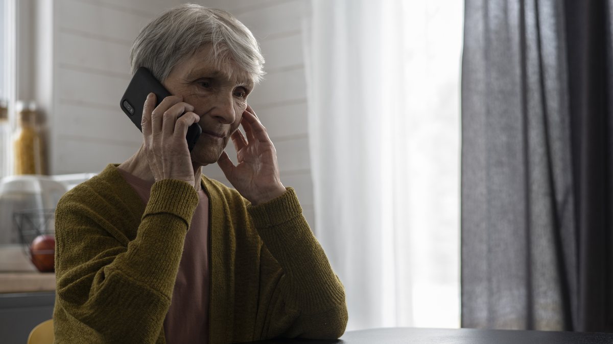 Esses sistemas testam números ativos, horários de atendimento e perfis de usuários para alimentar bases - Foto: Freepik