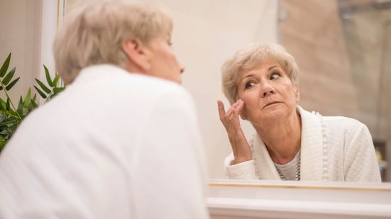 Traços de narcisismo tendem a diminuir gradualmente com a idade - Freepik