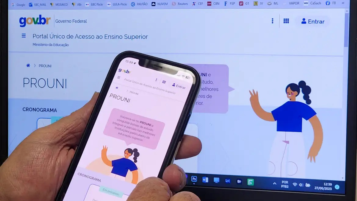 Prouni disponibiliza bolsas de estudo integrais e parciais - Rafa Neddermeyer / Agência Brasil