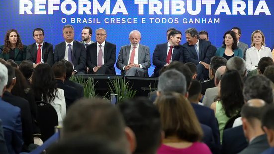 Ministério da Fazenda já havia informado que o presidente Lula  vetou um total de dez dispositivos do projeto - Valter Campanato/Agência Brasil