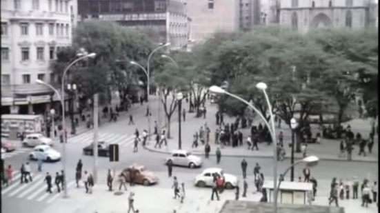 Imagen extraída do documentário "Praça da Sé – 1976", do acervo da Biblioteca Digital do Estado de São Paulo - Biblioteca Digital de São Paulo