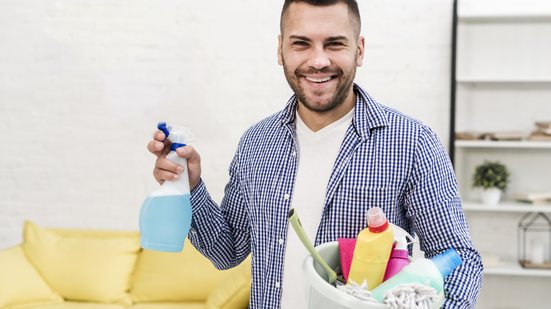 Produtos regulamentados passam por testes rigorosos antes de chegar ao mercado - Foto: Freepik