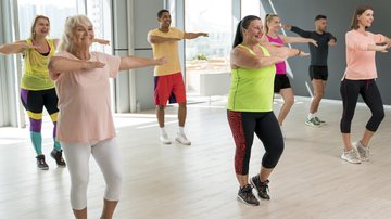 O objetivo principal é melhorar o condicionamento físico de forma leve e motivadora - Foto: Freepik