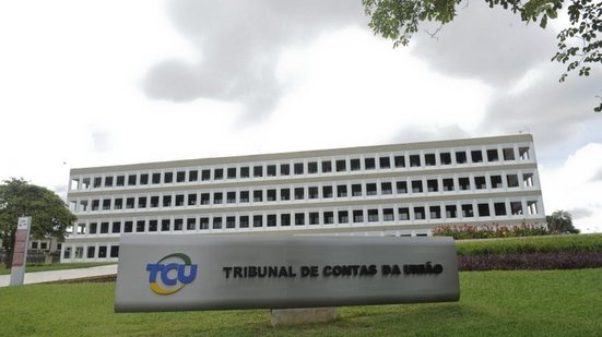 Relatório do Tribunal de Contas da União (TCU)  apontou quase 12 mil obras paradas no país - Leopoldo Silva/Agência Senado
