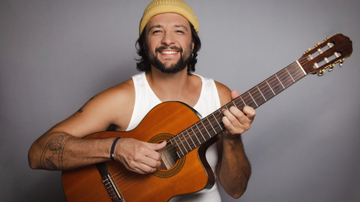 A abertura fica por conta de Brasilidades, show do cantor e compositor andreense Rodrigo Régis, no próximo sábado, dia 10 - Divulgação