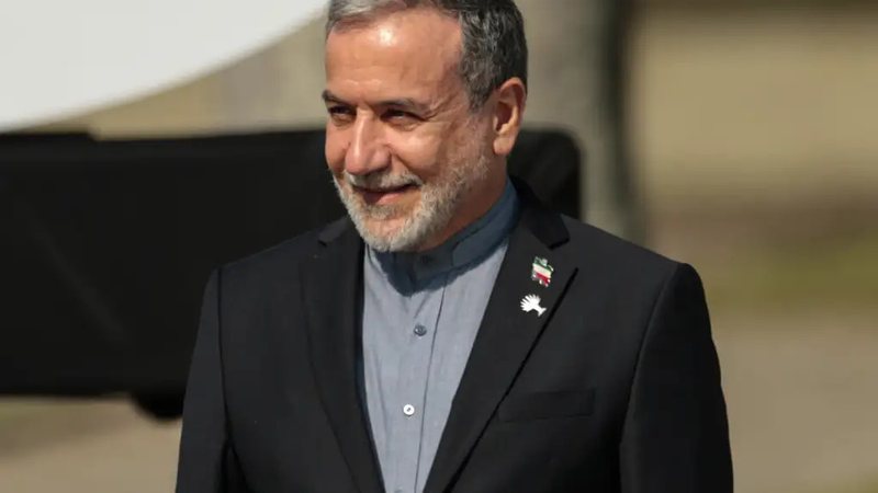 O chanceler declarou que Teerã age em legítima defesa e que possui capacidade para sustentar o confronto pelo tempo que for necessário - Joédson Alves/Agência Brasil