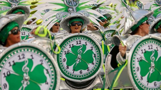 Camisa Verde e Branco na apresentação de 2025. Este ano é a sétima a desfilar - Paulo Pinto / Agência Brasil