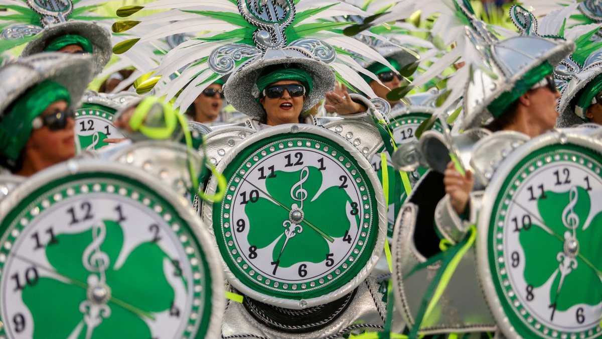 Camisa Verde e Branco na apresentação de 2025. Este ano é a sétima a desfilar - Paulo Pinto / Agência Brasil