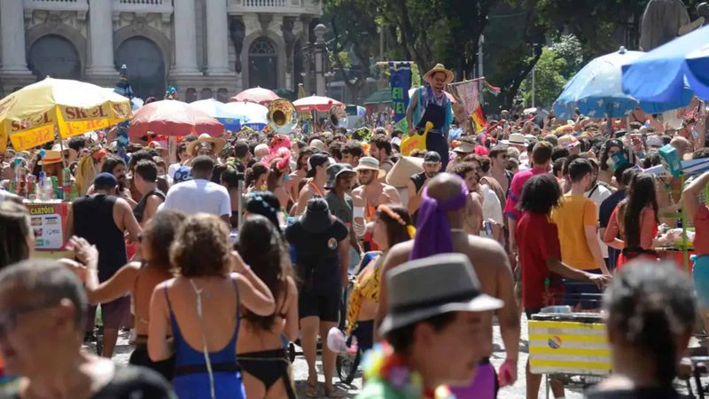 Os mega blocos acumularam um quinto dos roubos de celulares no Carnaval do ano passado - Tomaz Silva/Agência Brasil