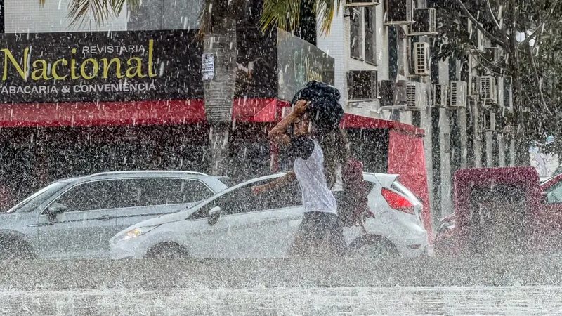 Clima foi influenciado principalmente pelo fenômeno La Niña, que começa a perder força - Rafa Neddermeyer/Agência Brasil