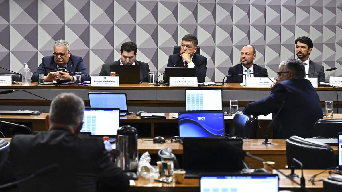 Mesa da CPMI do INSS reúne parlamentares e cúpula da autarquia no Senado - Jefferson Rudy/Agência Senado