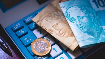Depósitos do INSS variam conforme o valor do benefício e o número final do cartão - Adobe Stock