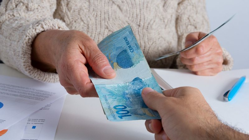 Portabilidade de crédito via Open Finance permite transferir empréstimos entre bancos de forma 100% digital - Adobe Stock