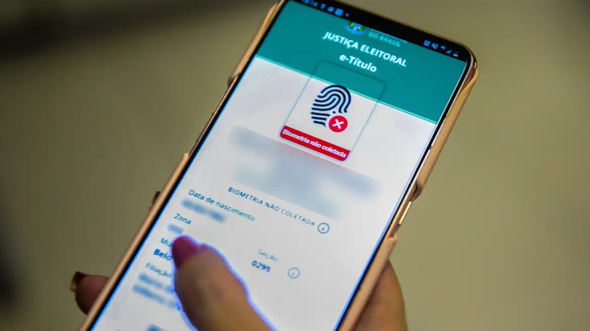 Para emitir o título de eleitor sem sair de casa é só acessar o sistema TítuloNet - Marcello Casal Jr/Agência Brasil