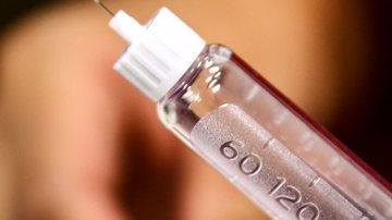 Insulina glargina tem ação prolongada e facilita a rotina dos pacientes com diabetes - Marcello Casal jr/Agência Brasil