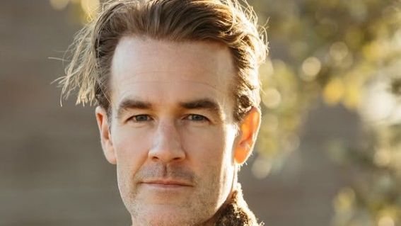 Van Der Beek interpretou Dawson Leery no seriado, que foi ao ar entre 1998 e 2003 - Reprodução Instagram / @vanderjames