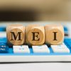 Transição de MEI para ME pede atenção aos detalhes para não cair na malha fina - Adobe Stock