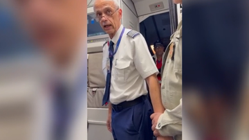 Piloto estava dentro de uma aeronave, quando foi abordado e preso - Reprodução/Polícia Civil de SP