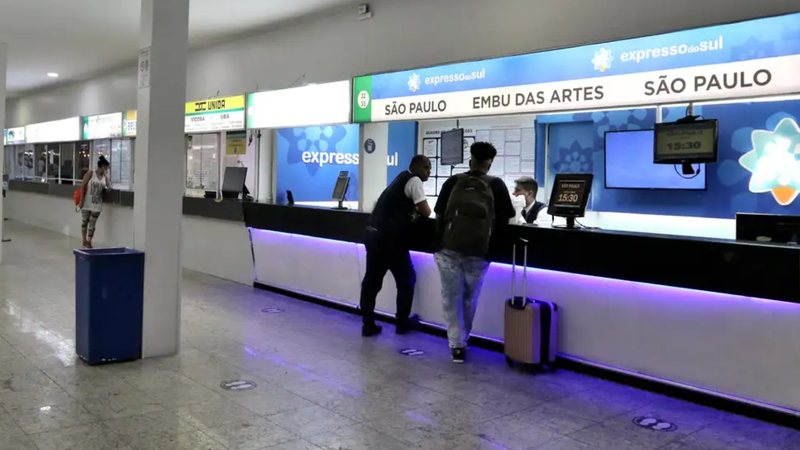 Os educadores terão acesso a dois cupons grátis de 20% de desconto - Tânia Rêgo / Agência Brasil