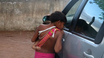 Cerca de 30% das crianças brasileiras em situação de vulnerabilidade apresentam sobrepeso - Rovena Rosa/Agência Brasil