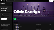 A cantora Olivia Rodrigo ocupa o primeiro lugar da lista com Drivers License - Redrodução/Spotify