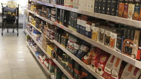 O preço de 35 produtos de largo consumo registrou retração de 0,16% em janeiro, segundo a Abras - Valter Campanato/Agência Brasil