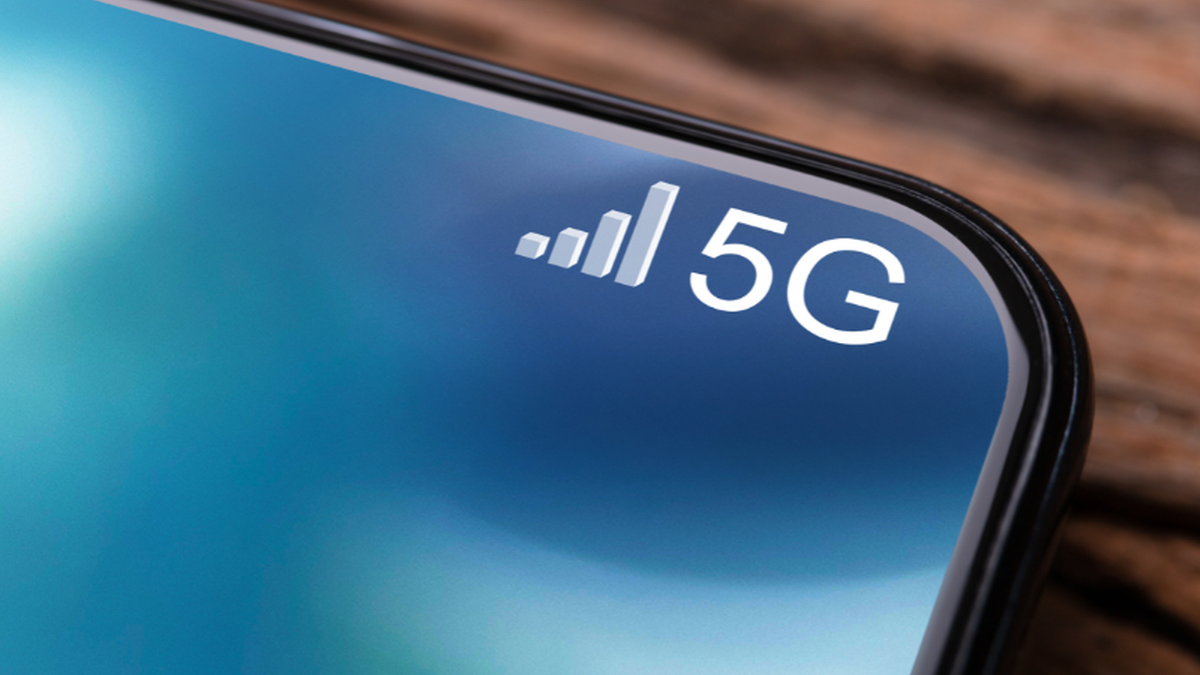 Projeções indicam que a rede deve alcançar 2.220 municípios até o fim do ano - Adobe Stock