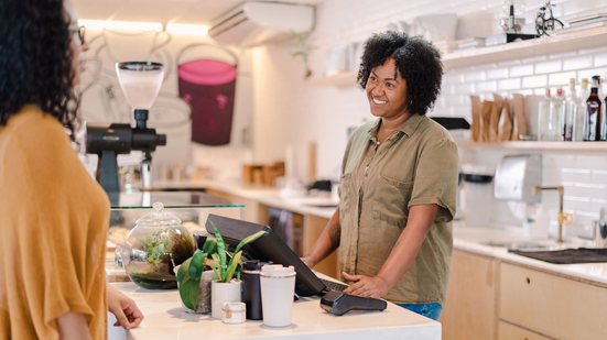 Programa do governo oferece microcrédito para ampliar renda de pequenos negócios - Adobe Stock