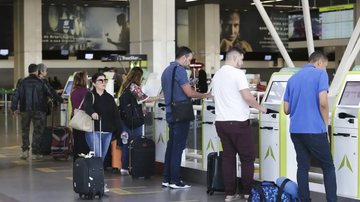 Espaço aéreo da região foi fechado - Antônio Cruz/Agência Brasil
