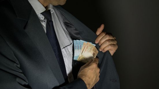 Para 60% dos brasileiros, corrupção é o maior problema do País - Adobe Stock