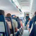 Resolução nº 800 da ANAC cria tolerância zero para passageiros que causarem brigas, agressões e ameaças em voos - Adobe Stock
