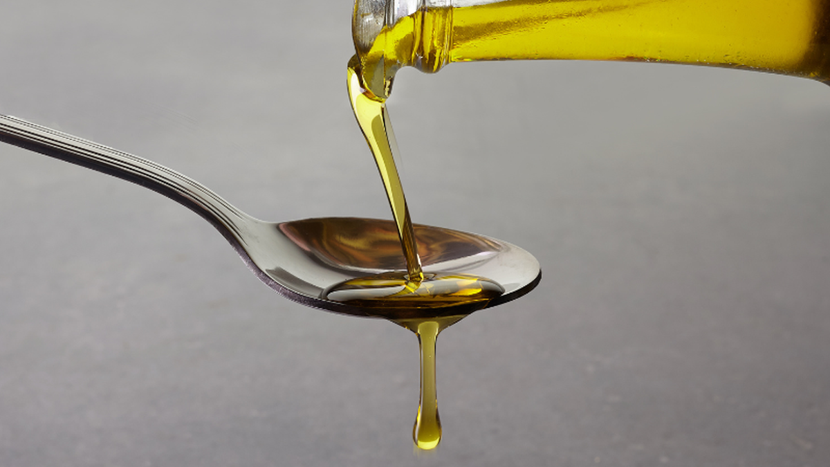 Investigação da agência revelou que as empresas responsáveis pelo azeite operam de forma irregular - Adobe Stock