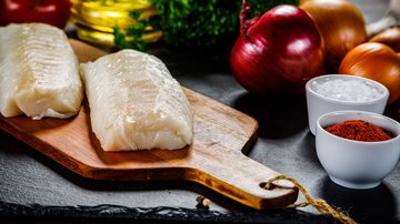 Bacalhau teve alta de 13,3% no preço no acumulado dos últimos doze meses - Envato