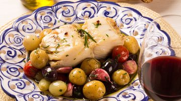 Bacalhau deve voltar ao centro da mesa dos brasileiros na Páscoa de 2026 - Adobe Stock