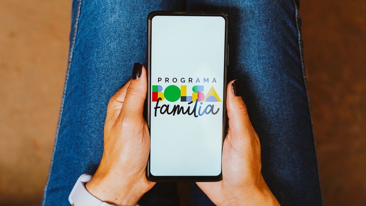 Bolsa Família de março começou a ser pago no dia 18 e segue até dia 31 - Adobe Stock