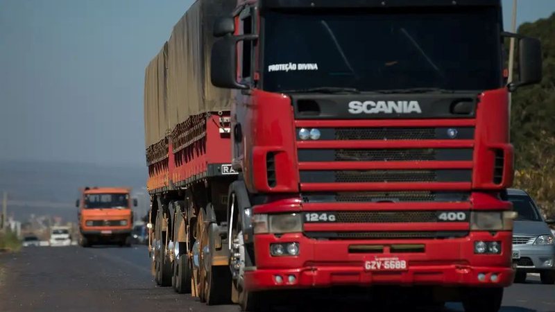 Preço do litro do diesel caiu na semana entre 5 e 11 de abril, segundo ANP - Marcelo Camargo/Agência Brasil