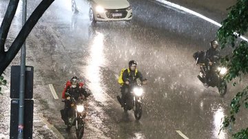 No domingo, 8, a aproximação de uma frente fria trará mudança de tempo na cidade de São Paulo - Rovena Rosa/Agência Brasil