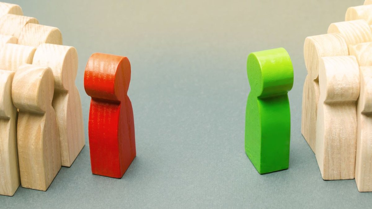 Ambos, contudo, têm os maiores índices de rejeição. O petista é rejeitado por 46% dos entrevistados, enquanto o candidato do PL tem 5% de rejeição - Adobe Stock