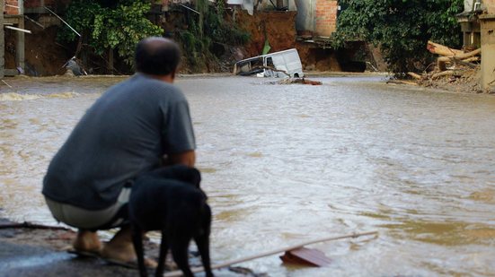Para 70% dos entrevistados, eventos climáticos extremos estão aumentando - Adobe Stock