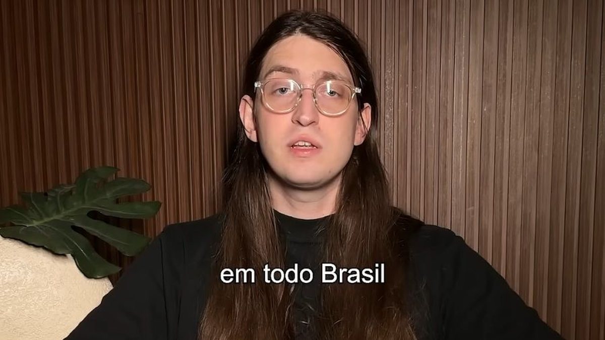 O pronunciamento foi feito em seu canal do YouTube:  'acredito que vai ter muito mais bônus do que ônus' - Reprodução - YouTube